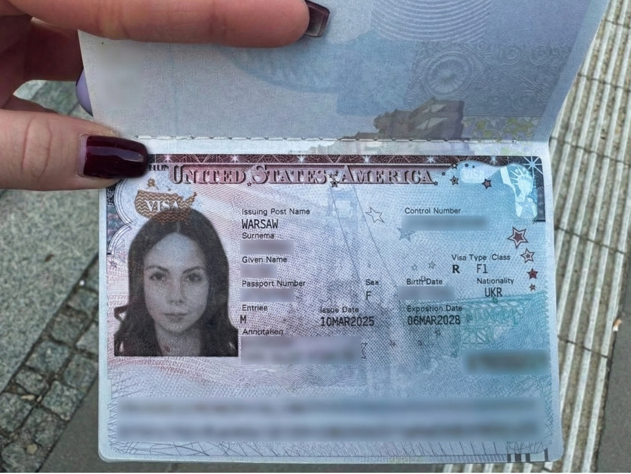 Виза Алины