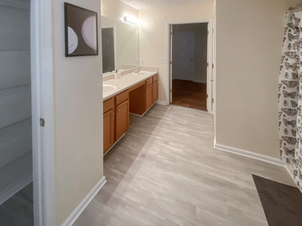 Желтая комната №1